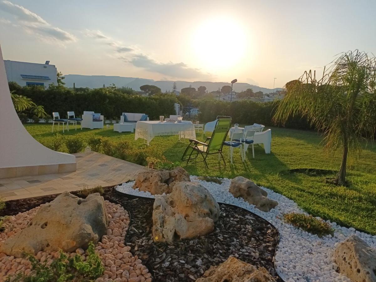 Le Stelle Di Orione Villa Fontane Bianche Exterior photo