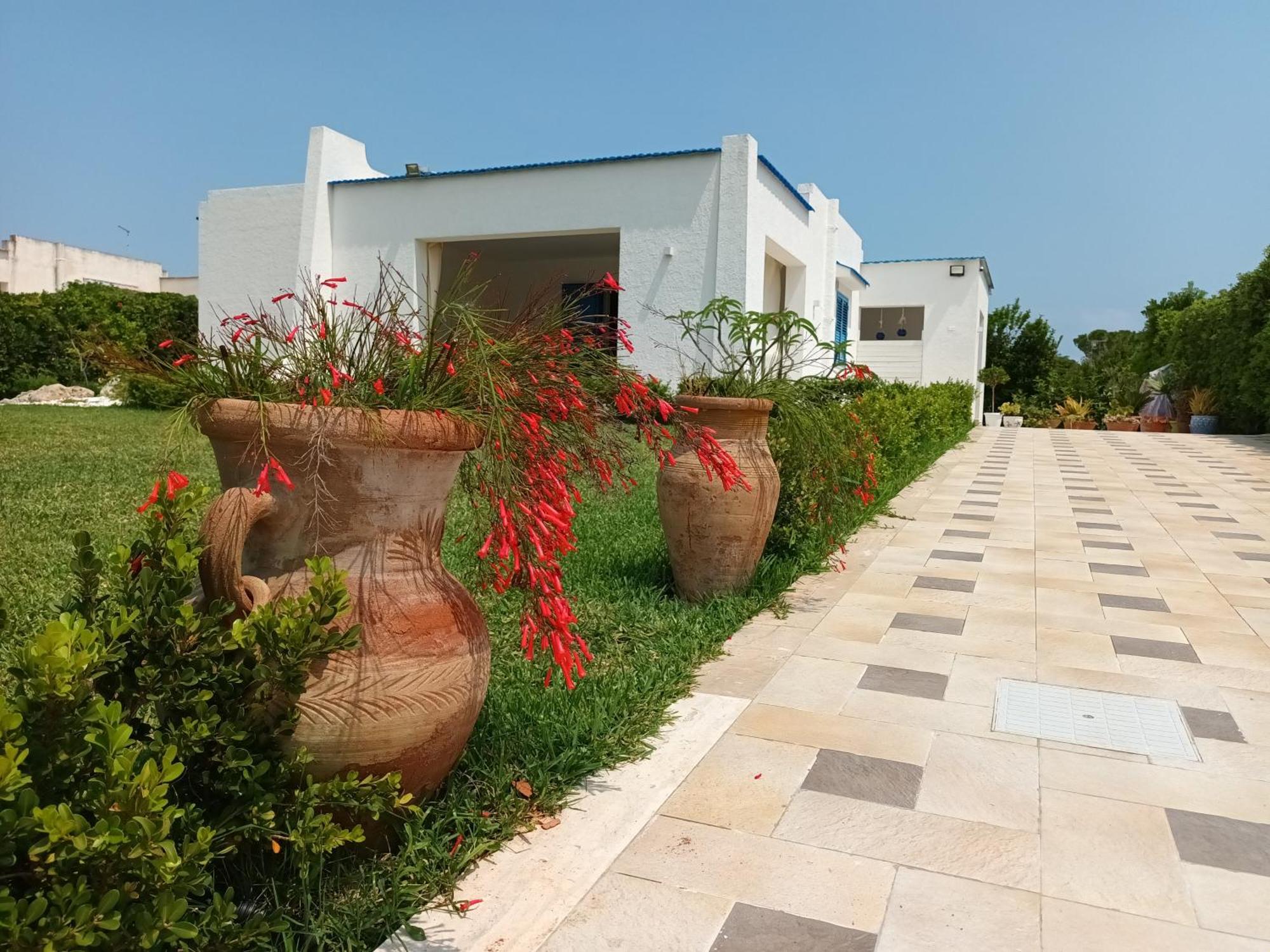 Le Stelle Di Orione Villa Fontane Bianche Exterior photo